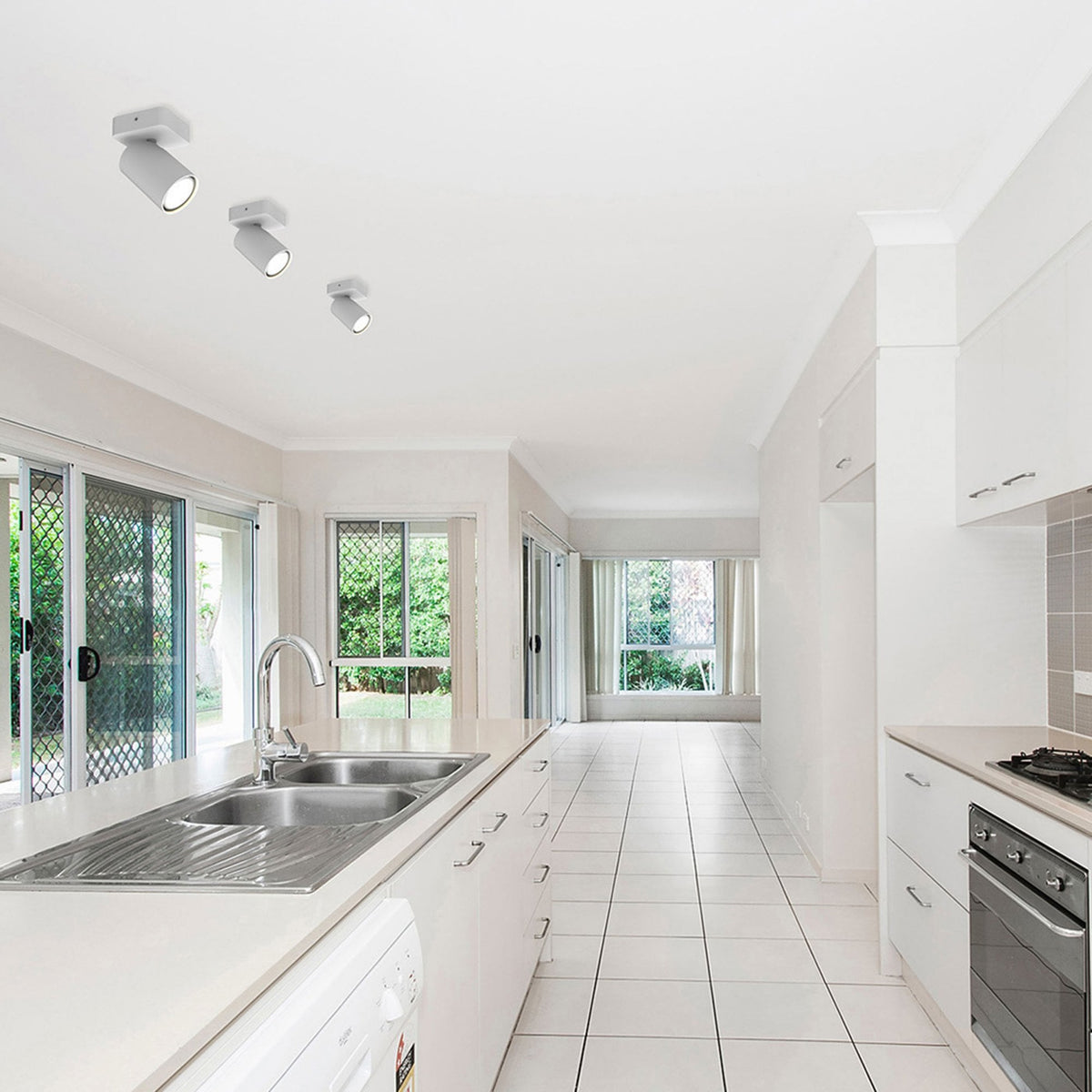 Sal Single Spotlight in Matt White