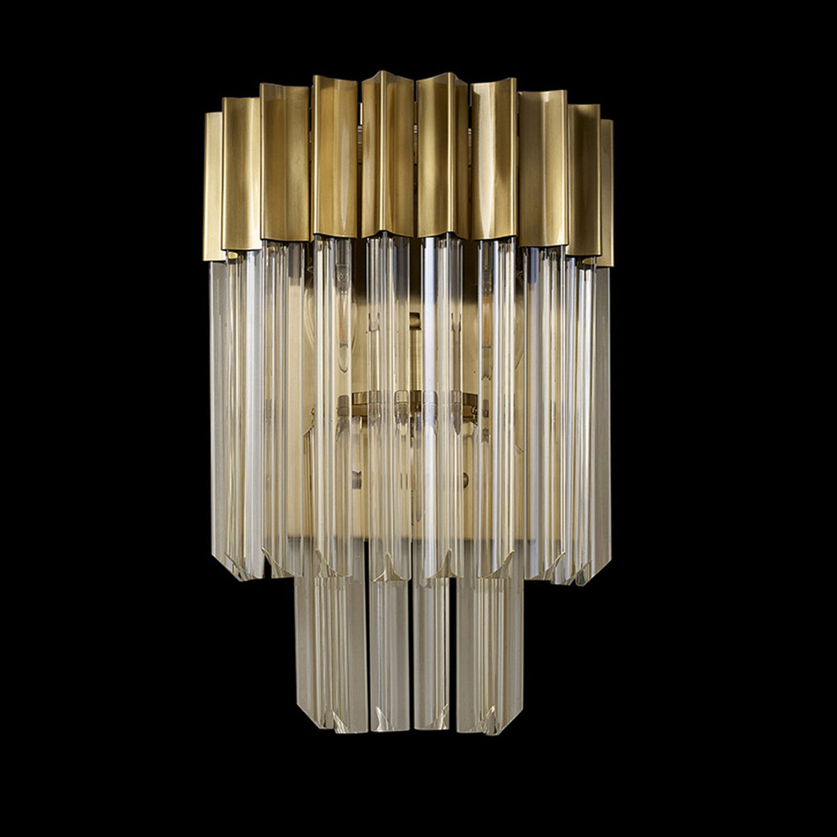 Kentisbeare Wall Light in Brass & Cognac Glass