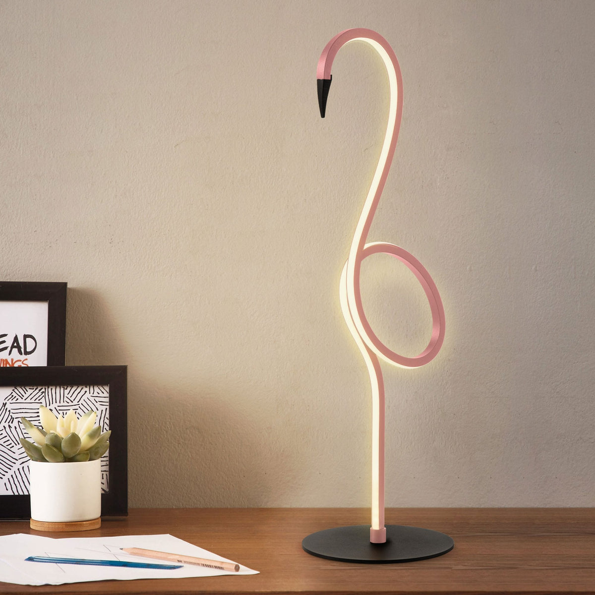 Flamingo LED Table Lamp in a Pink Finish