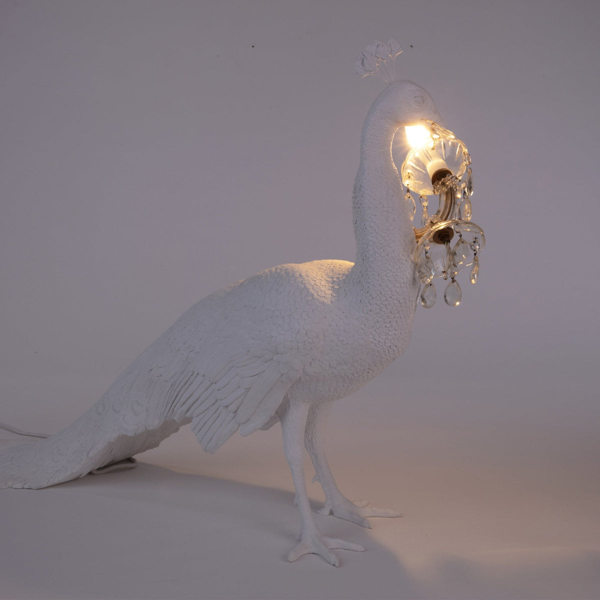Peacock Lamp in White