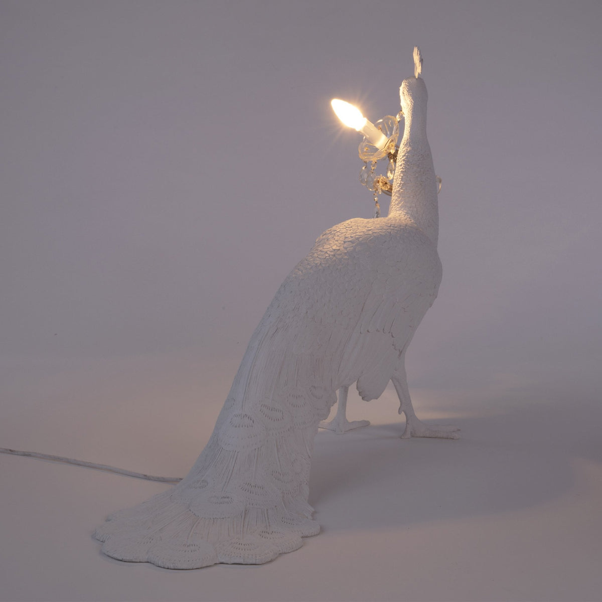 Peacock Lamp in White
