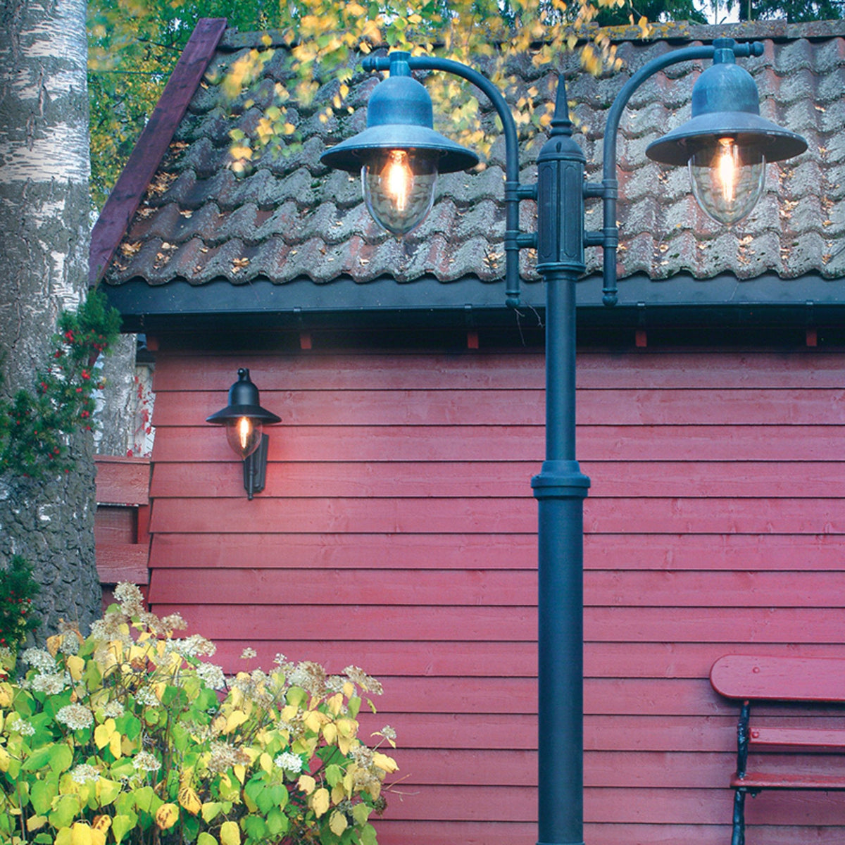 Como 1 Light Wall Lantern in Black