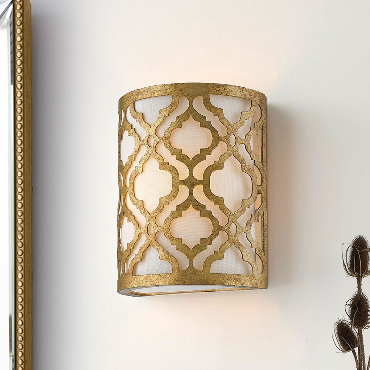 Arabella Single Wall Light in Distressed Gold