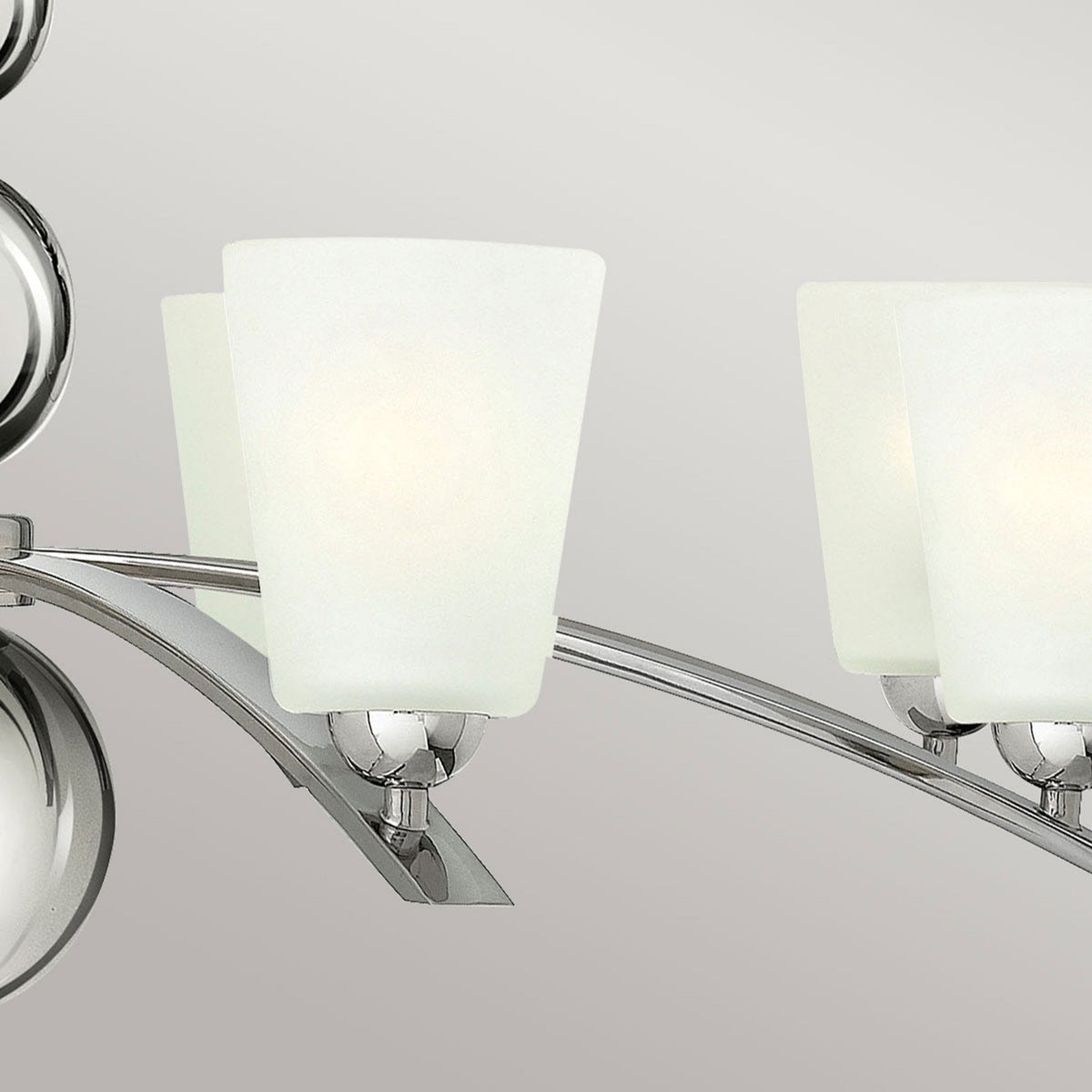 Zelda 8 Light Chandelier in Polished Nickel