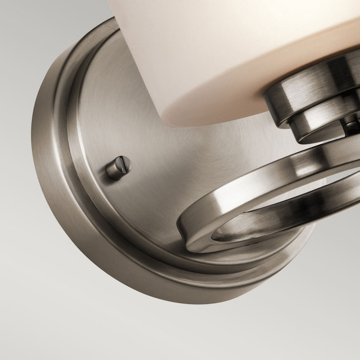 Aleeka Wall Light in Classic Pewter