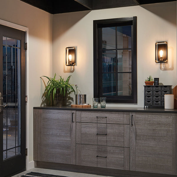 Imahn Single Wall Light in Black & Natural Brass