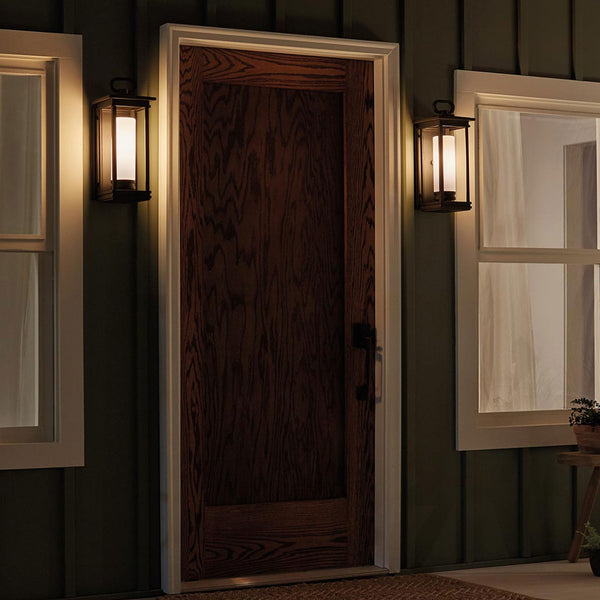 South Hope Medium Outdoor Wall Lantern in Rubbed Bronze