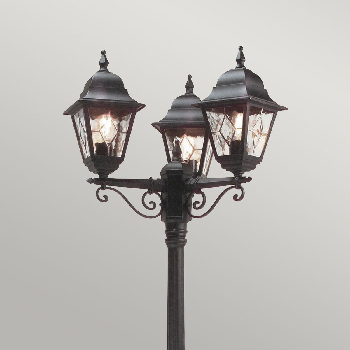 Norfolk 3 Light Lamp Post in Black