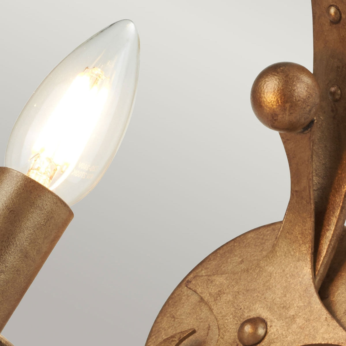 Windsor Single Wall Light in Gold Patina