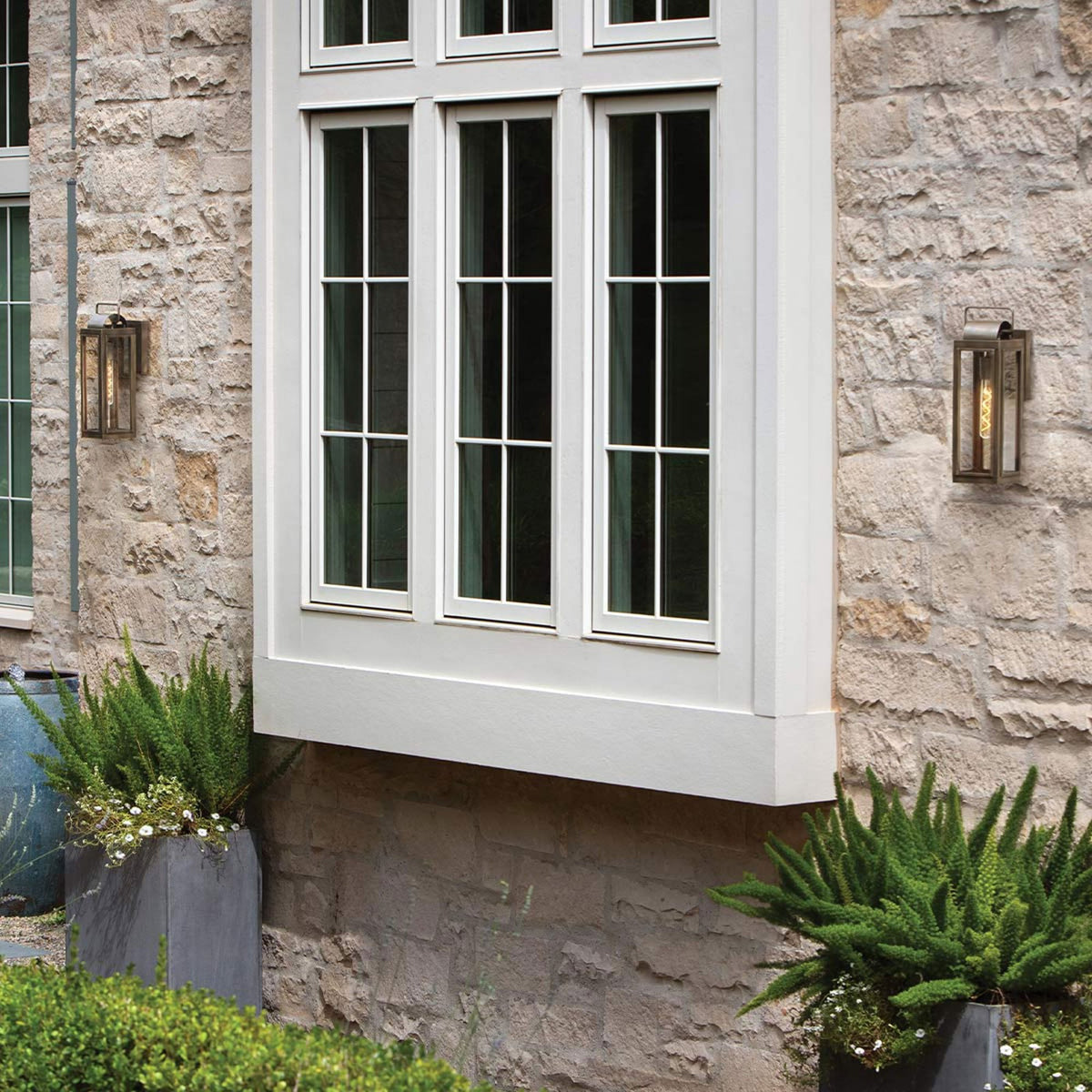 Sag Harbor IP44 Exterior Small Wall Light in Burnished Bronze with Clear Class