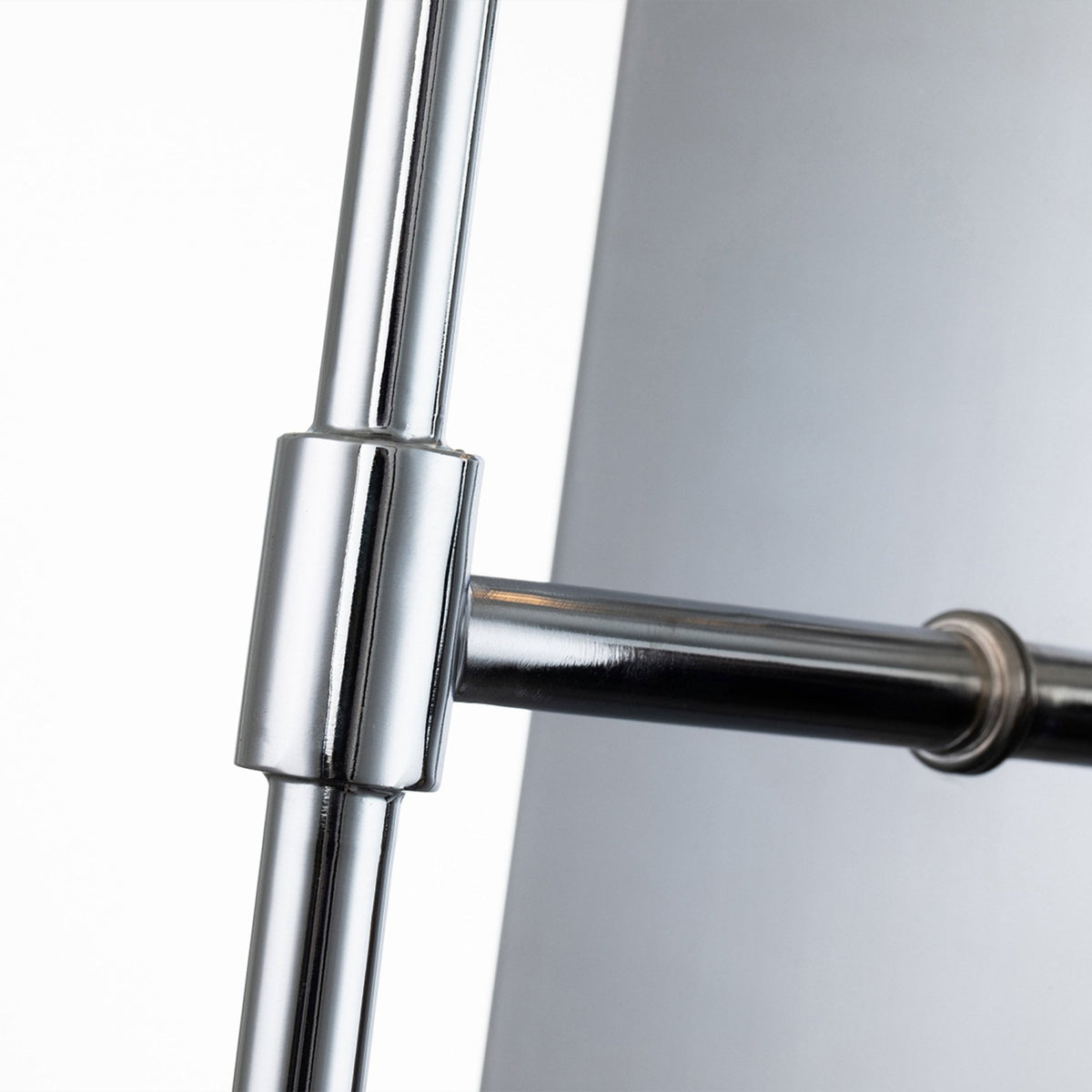 Regalia IP44 Single Wall Light in Polished Chrome with Prismatic Crystal Shade