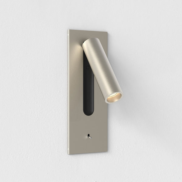 Fuse 3 Toggle Switch LED Reading Light In Matt Nickel