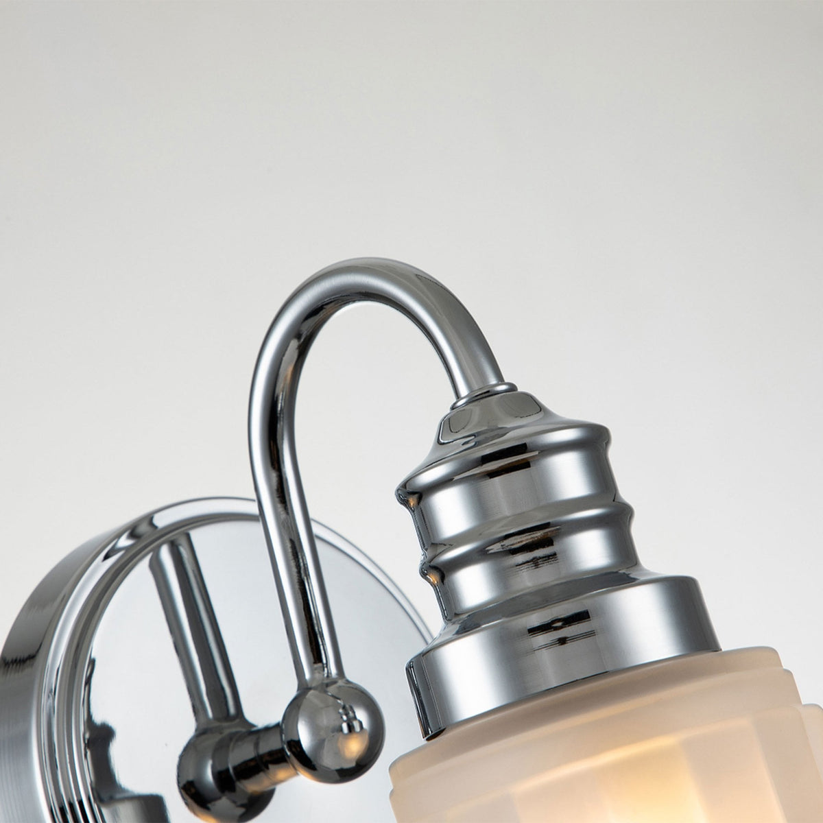 Swell Single IP44 Wall Light in Polished Chrome with Frosted Glass