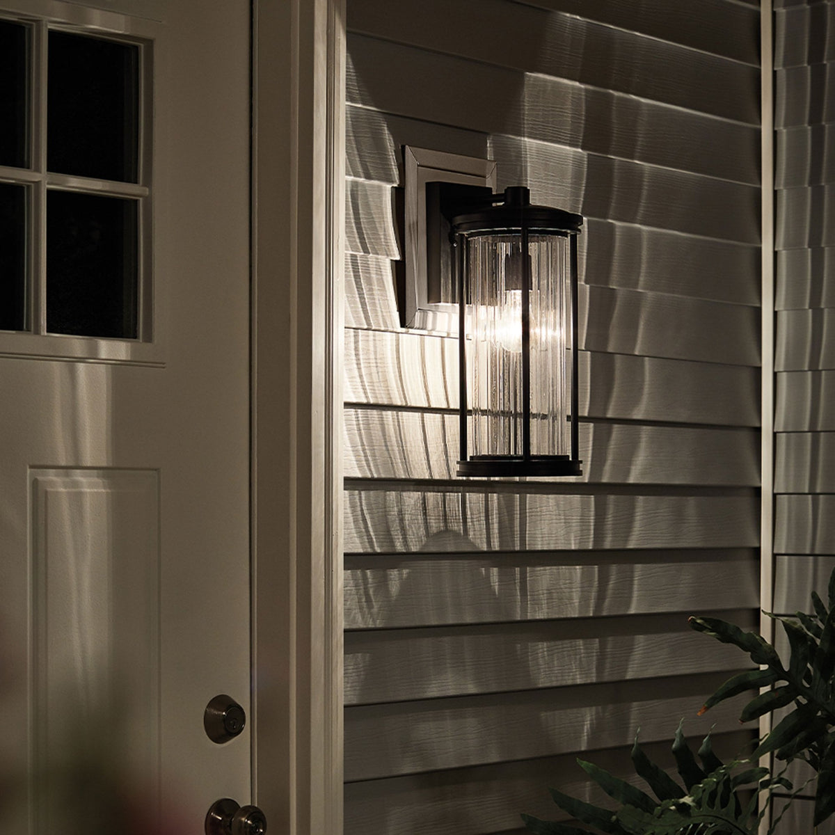 Barras Medium Outdoor IP44 Wall Lantern in Black with Clear Ribbed Glass