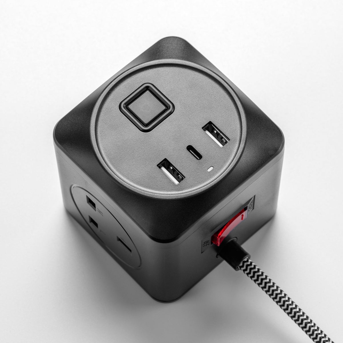 Decorative Triple Socket and USB 2m Extension Lead in Black