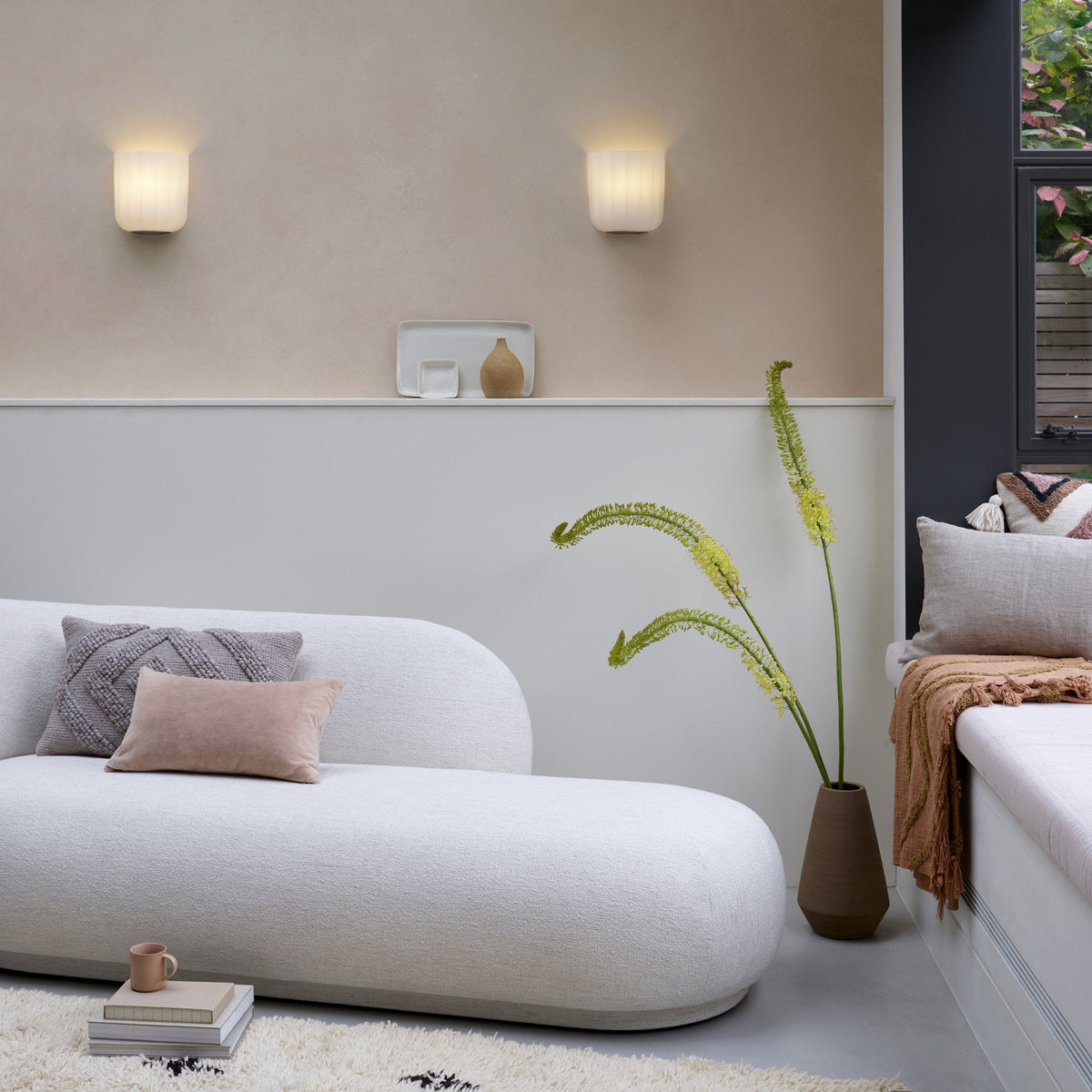 Veo Glass Wall Light With Bronze Detail