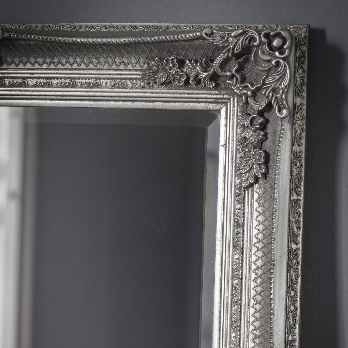Bucklebury Aged Silver Wood Rectangle Leaner Mirror