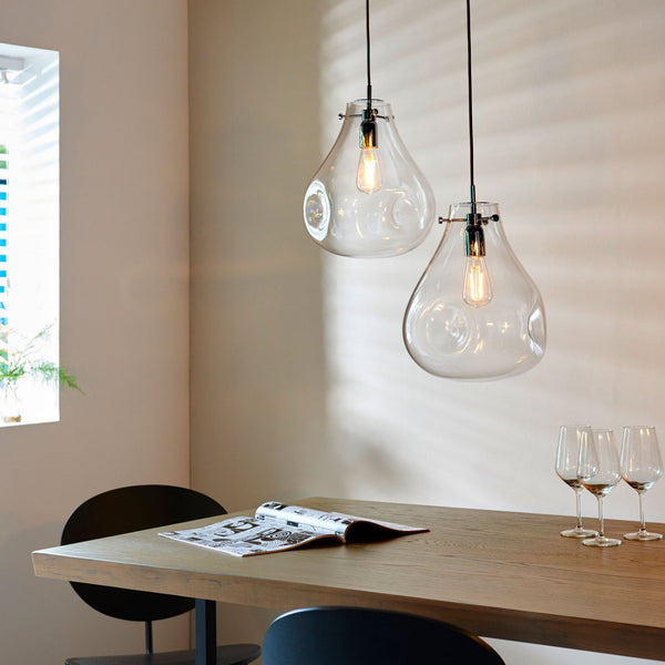 Utopia Pendant in Clear Glass With Chrome Meatlwork