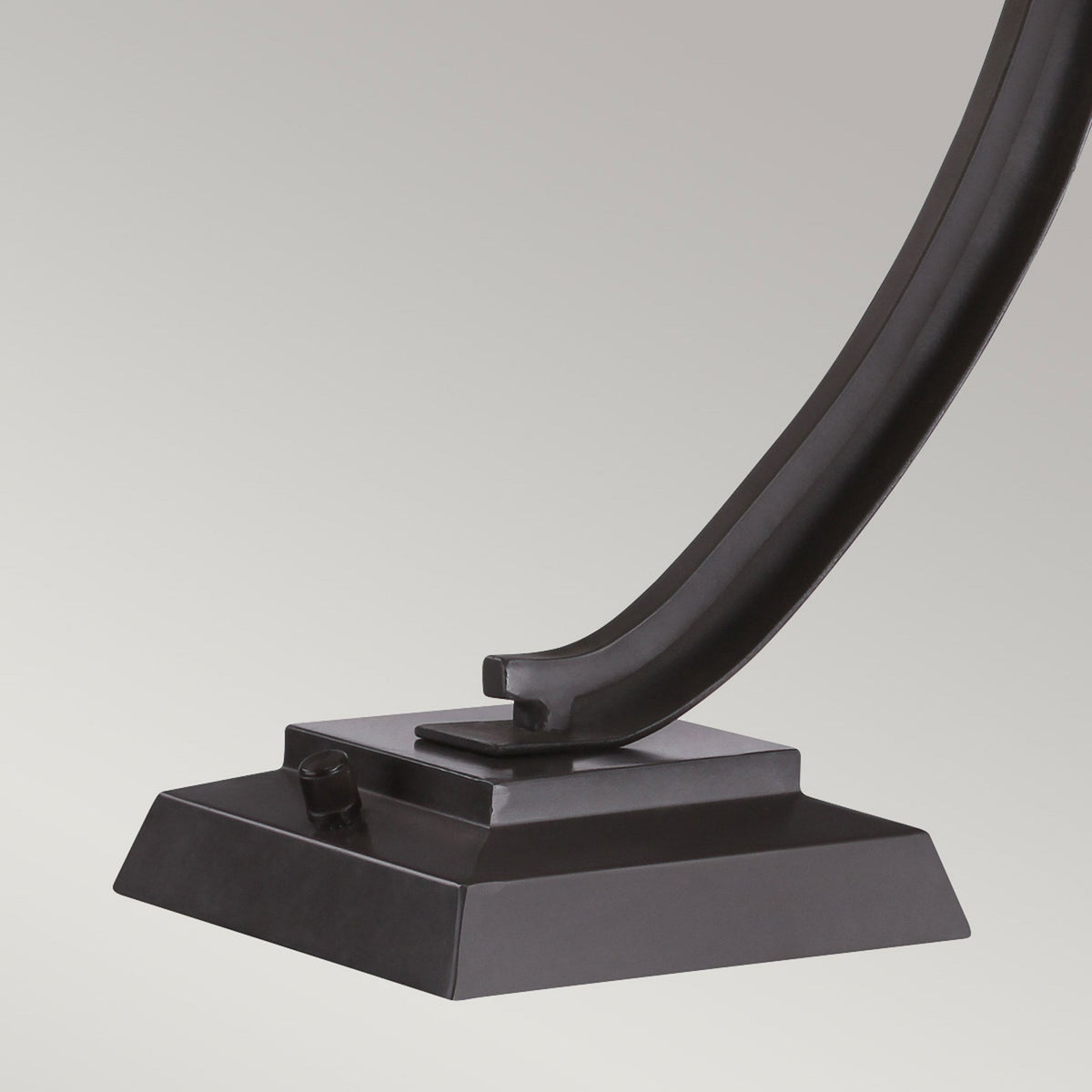 Pomeroy Tiffany Table Lamp with Western Bronze Base