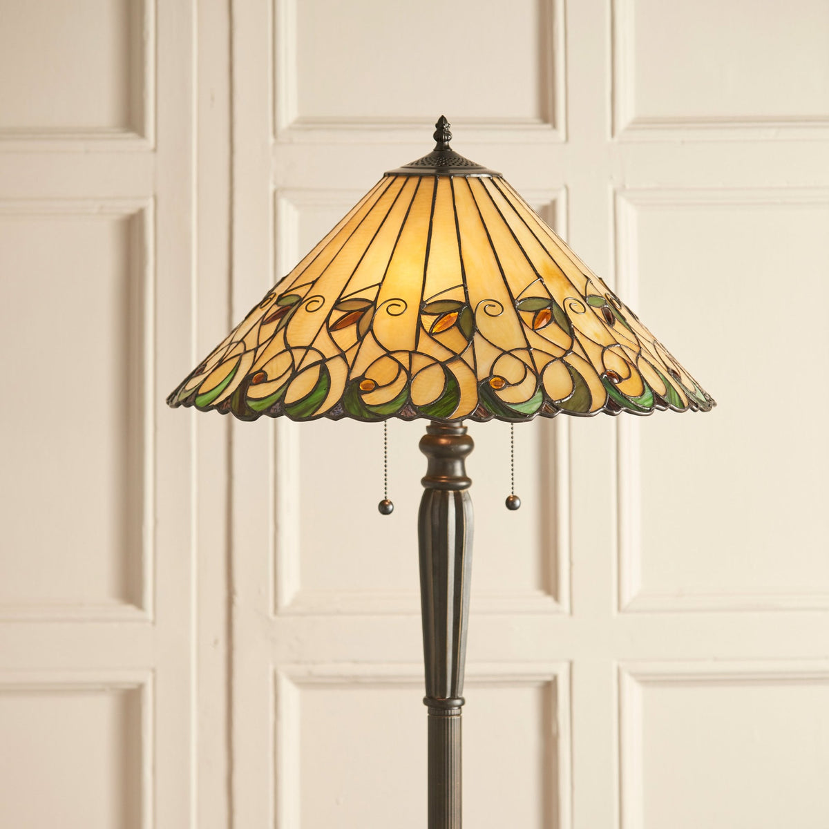 Jamelia Tiffany Glass Floor Lamp