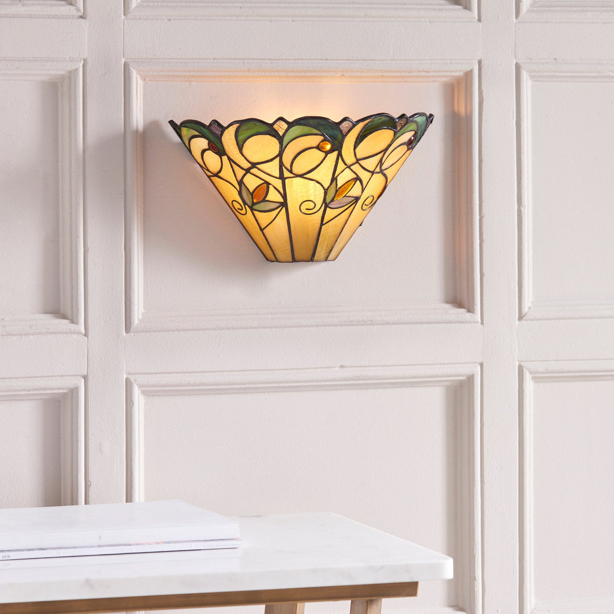 Jamelia Tiffany Glass Wall Light