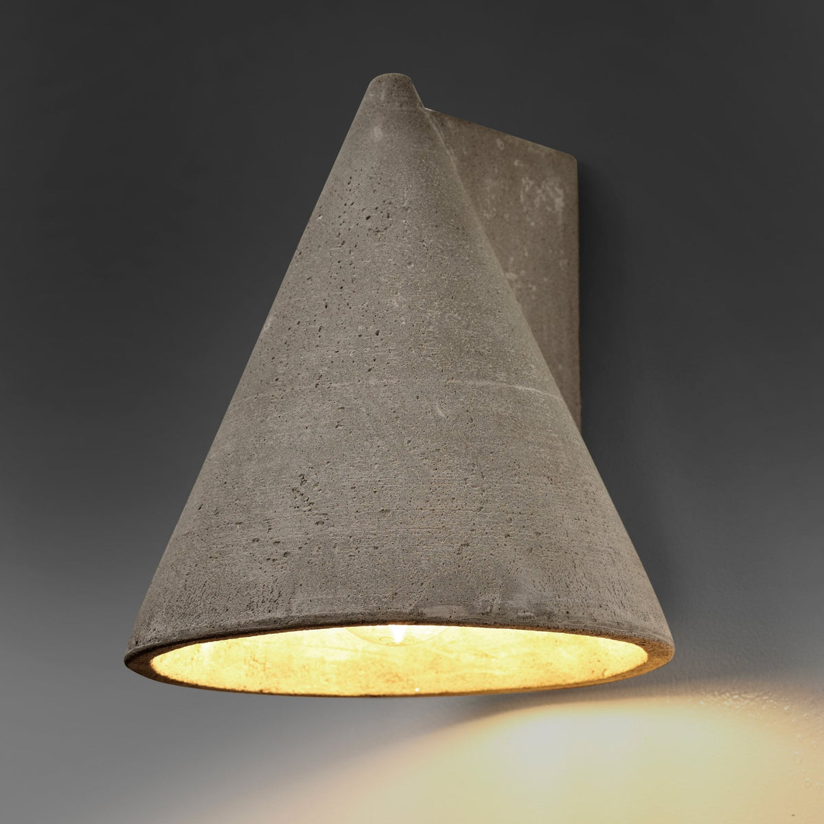 Wall Lamp °1 Concrete Primary Shape Wall Light