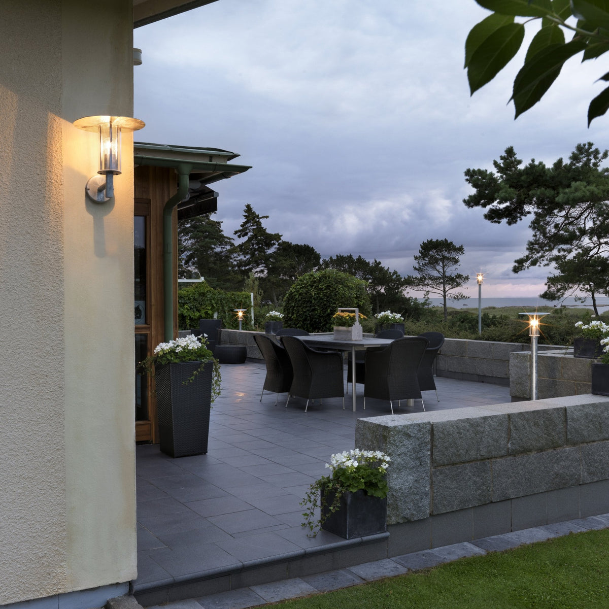 Mode IP54 Galvanised Wall Light