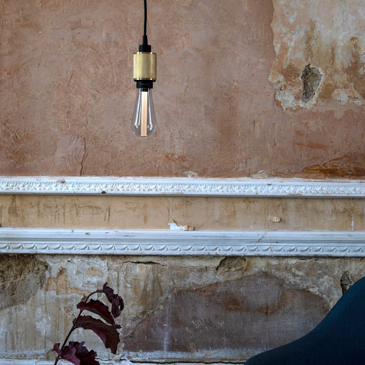 Heavy Metal Single Drop Cross Knurl Pendant in a Brass Finish