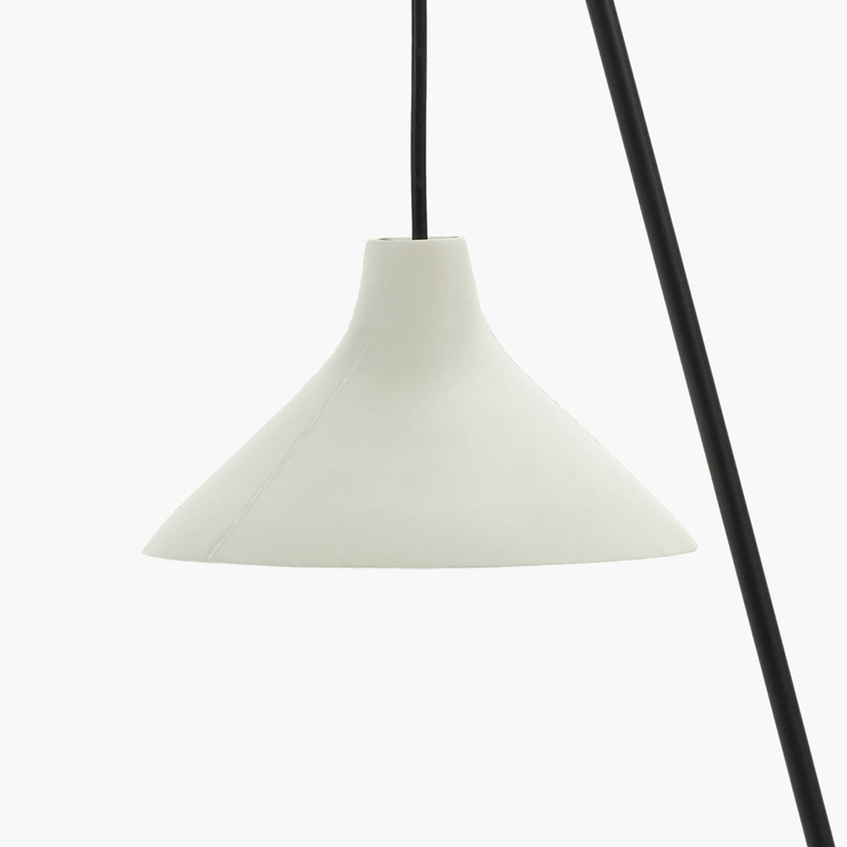 Seam Suspension Table Lamp In Black With White Porcelain Shade