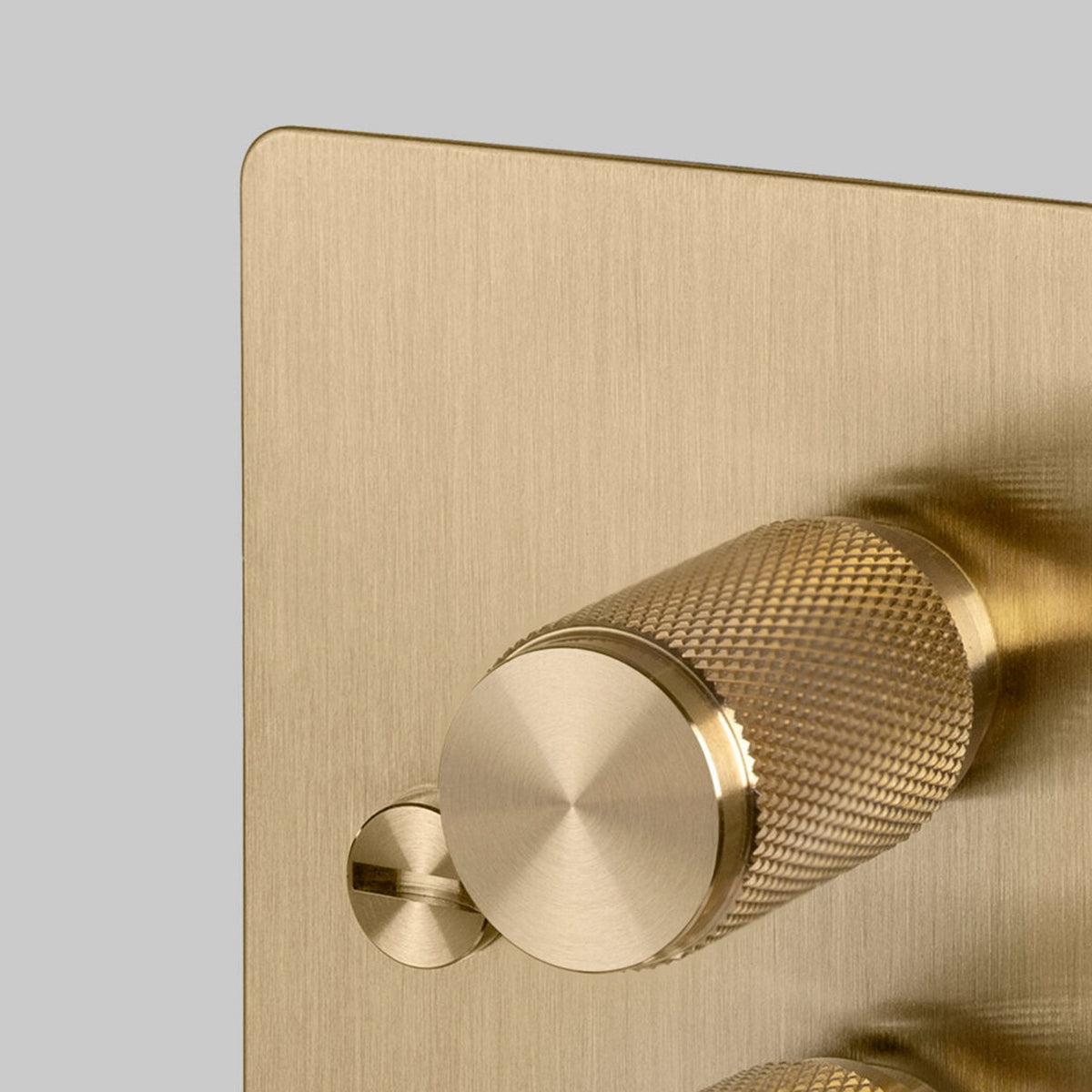 Two Gang 2-Way Dimmer Light Switch in Solid Brass with Knurled Knobs