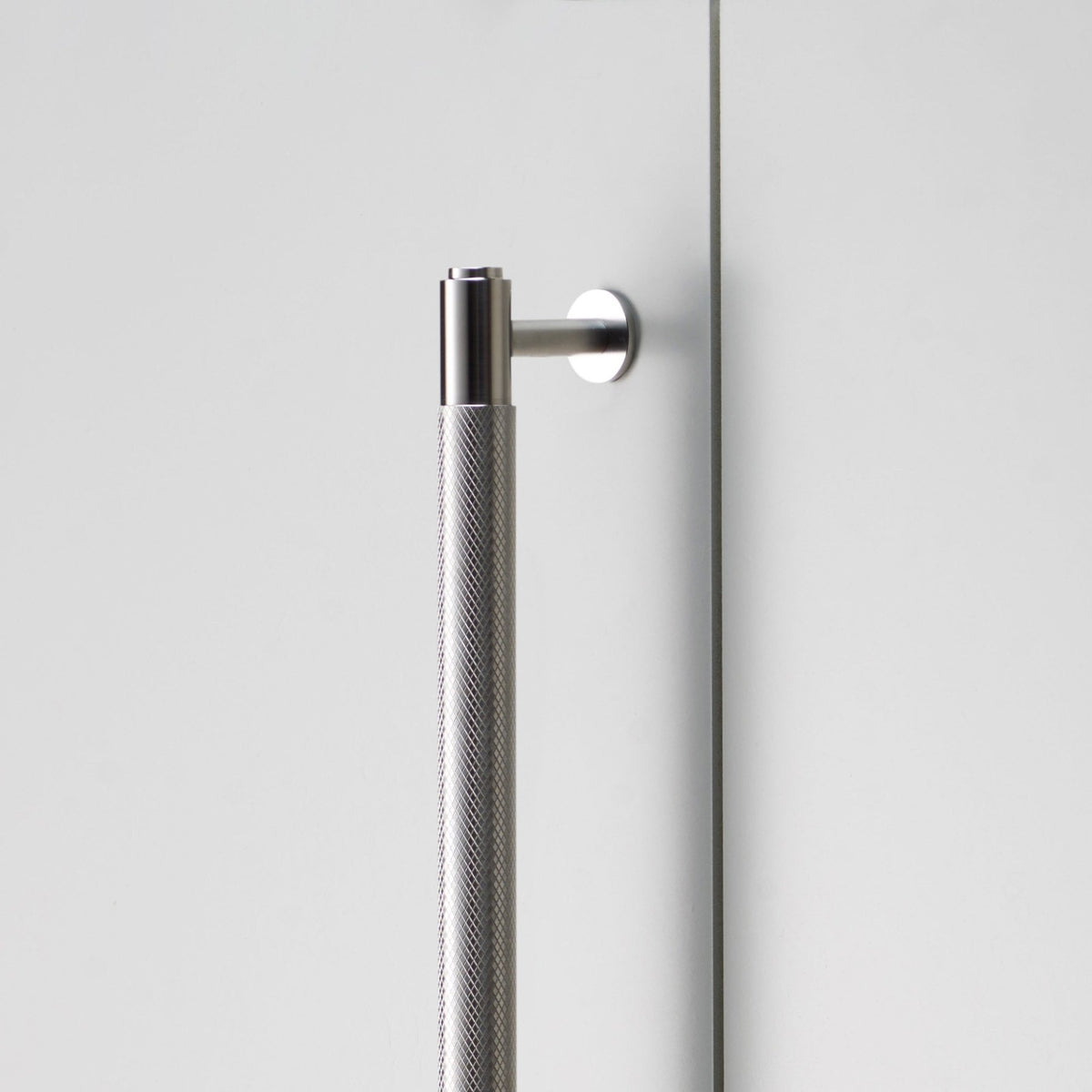 Knurled Closet Bar Handle In Solid Stainless Steel
