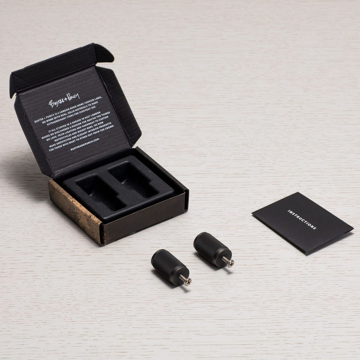 Knurled Furniture Knob Set In Black