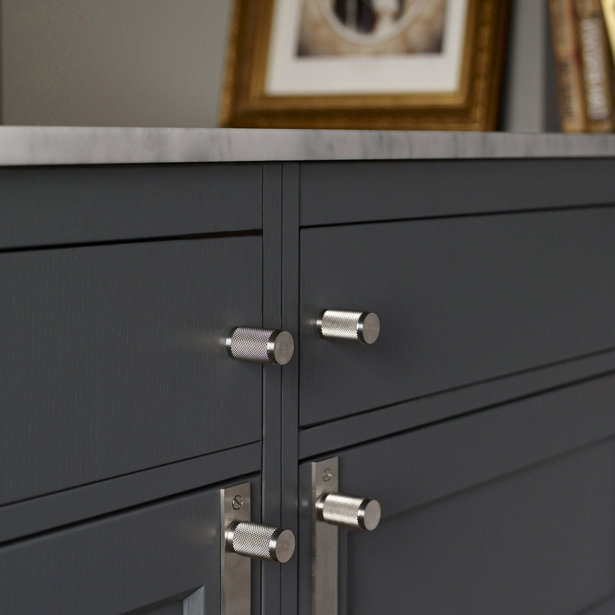 Knurled Furniture Knob Set In Solid Steel