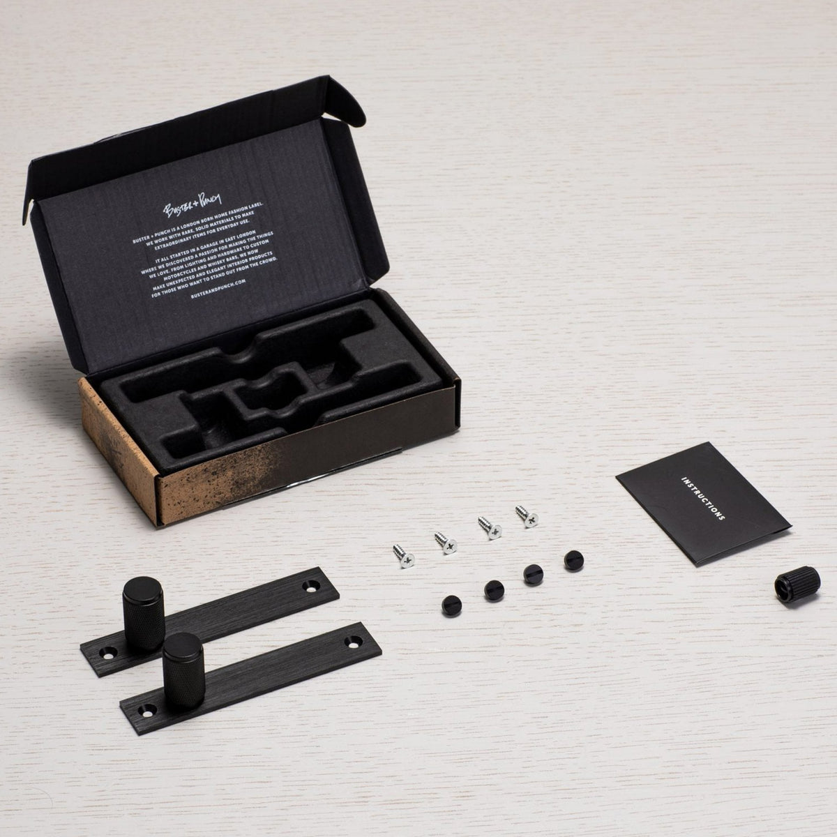 Knurled Furniture Knob Set With Back Plates In Black