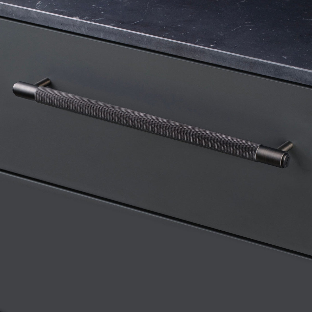 Knurled Large Pull Bar Cabinet Handle In Solid Smoked Bronze
