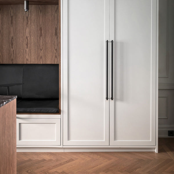 Cast Closet Bar Handle In Gun Metal Grey