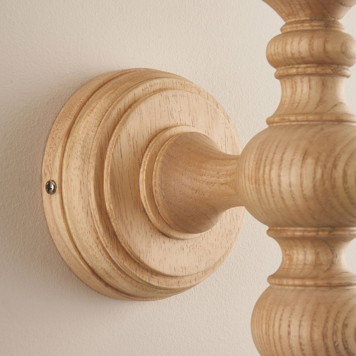 Bibury Wall Light in Natural Ash Finish
