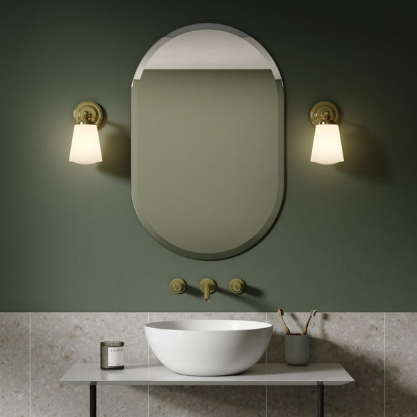 Anton IP44 Bathroom Wall Light In Polished Brass