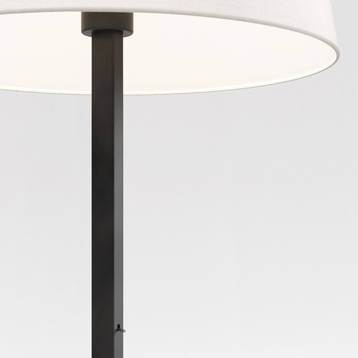Beaumont Floor Lamp in Matt Black