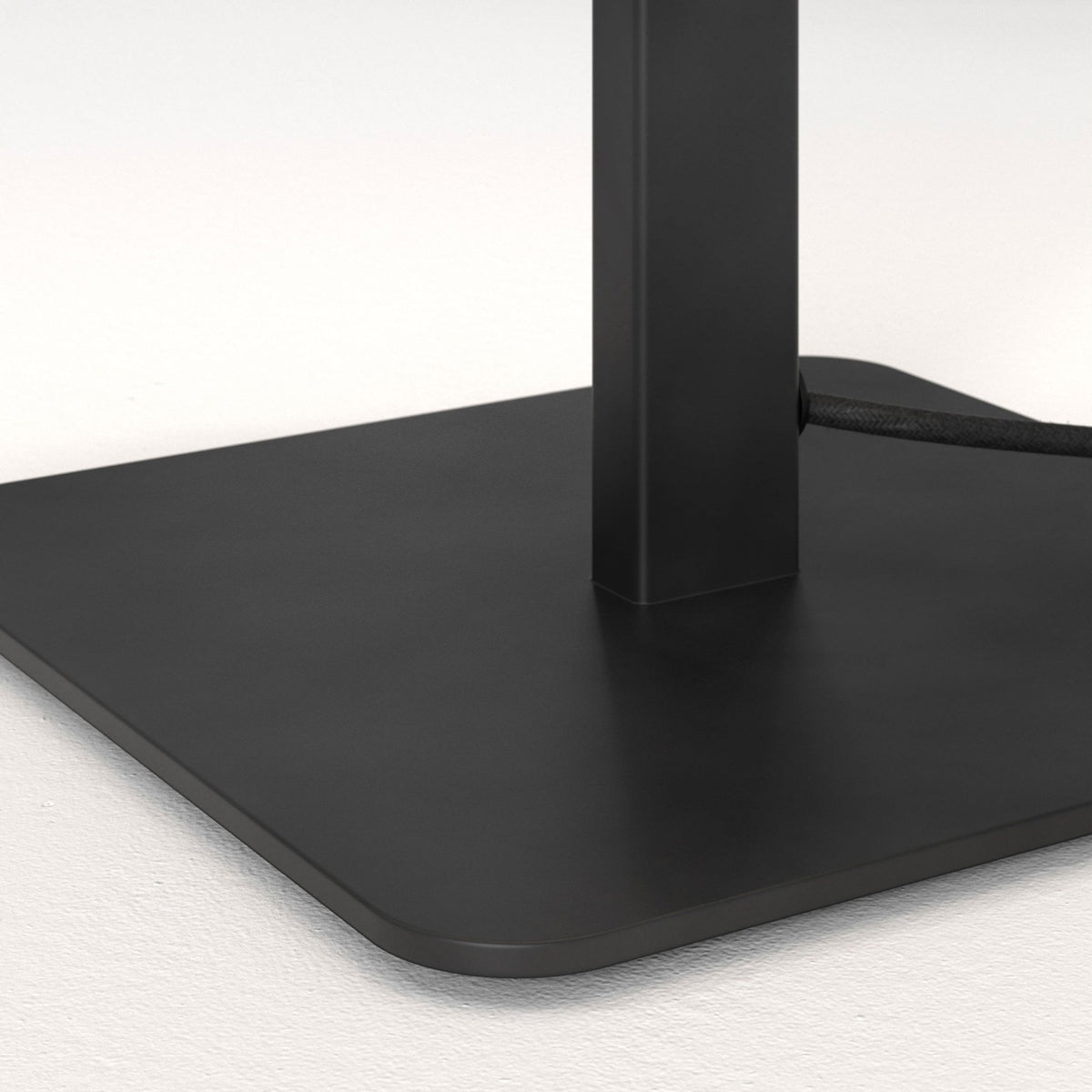 Beaumont Table Lamp in Matt Black