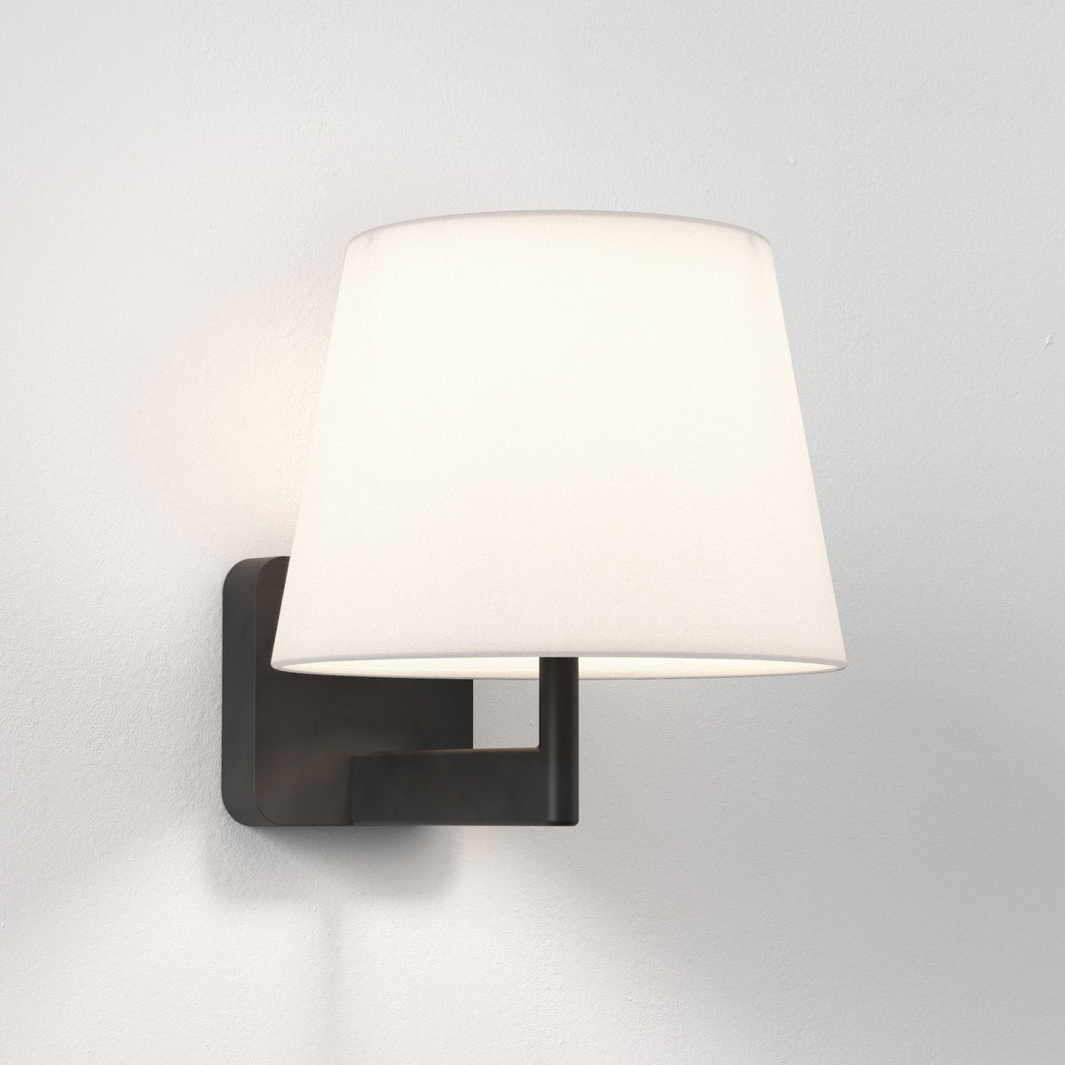 Beaumont Wall Light in Matt Black