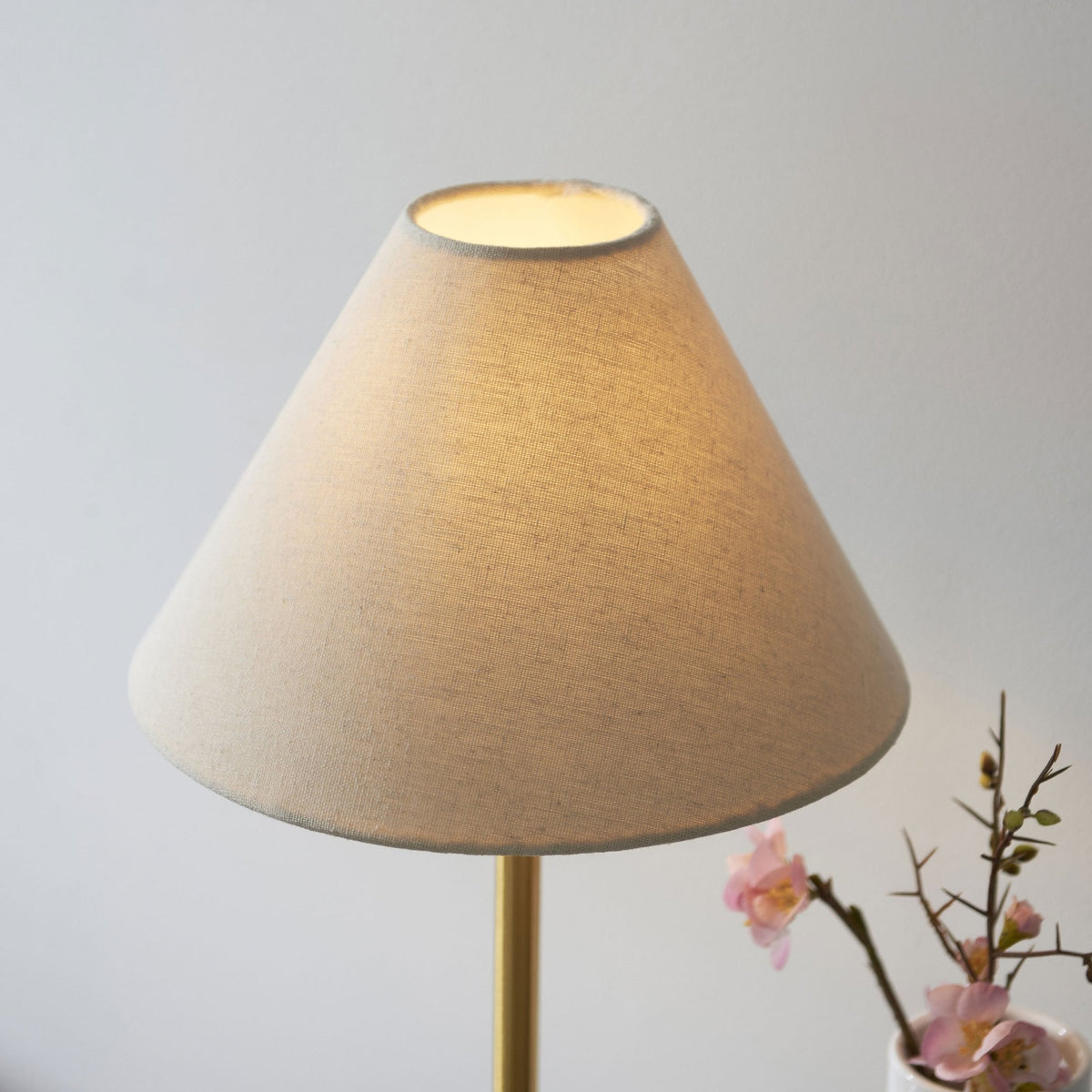 Maplebeck Table Lamp in Brushed Aged Brass & Solid White Marble Base