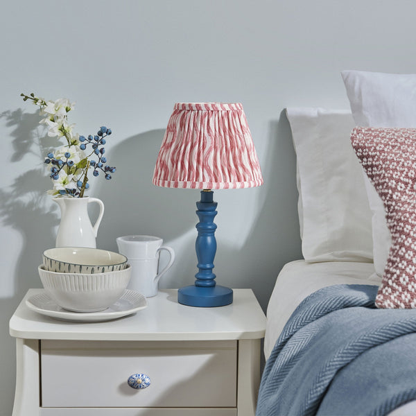 Bibury Table Lamp in Marlin Blue with Ripple 20cm Coral Pink Shade