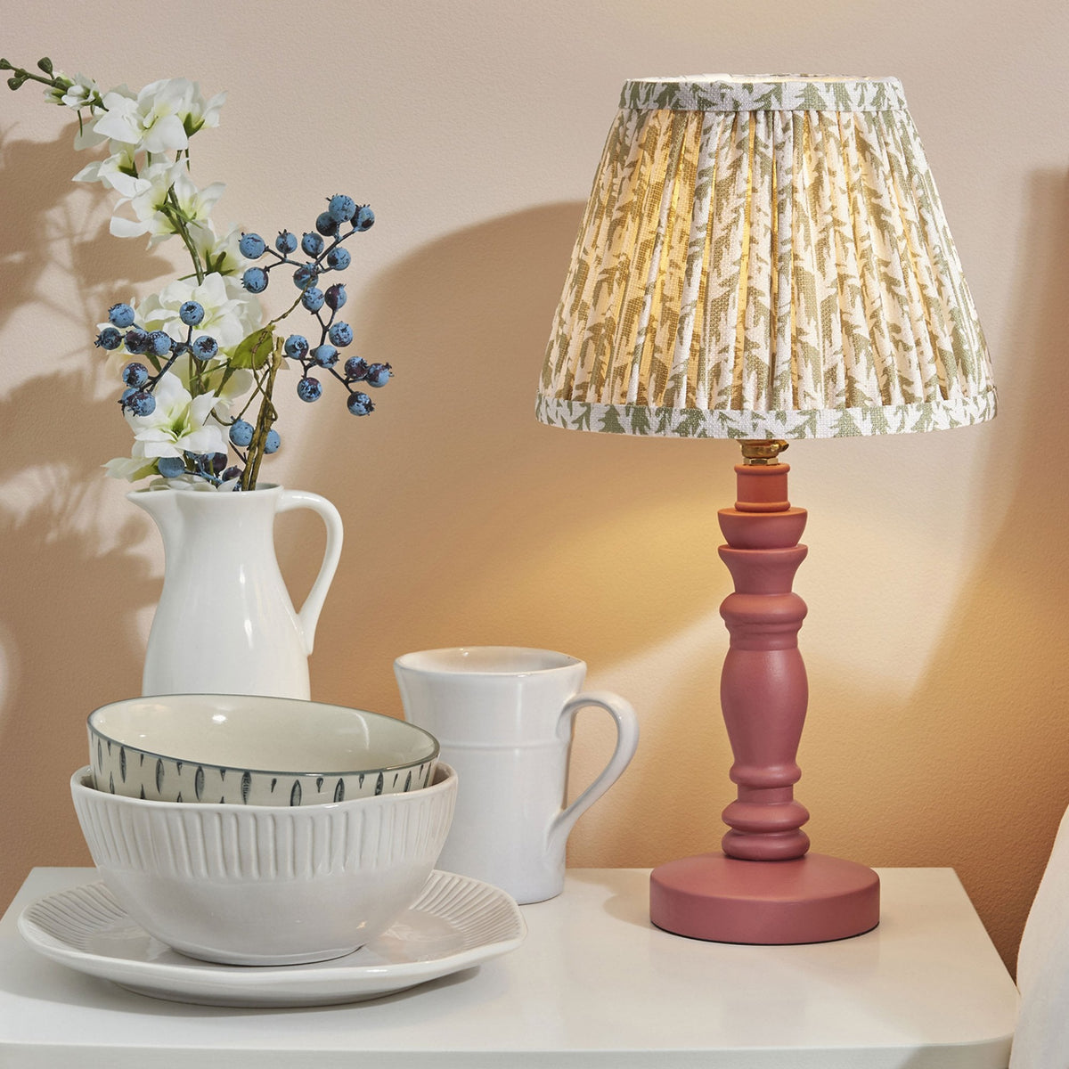 Bibury Table Lamp in Pink Clay with Leaf 20cm Herb Garden Green Shade