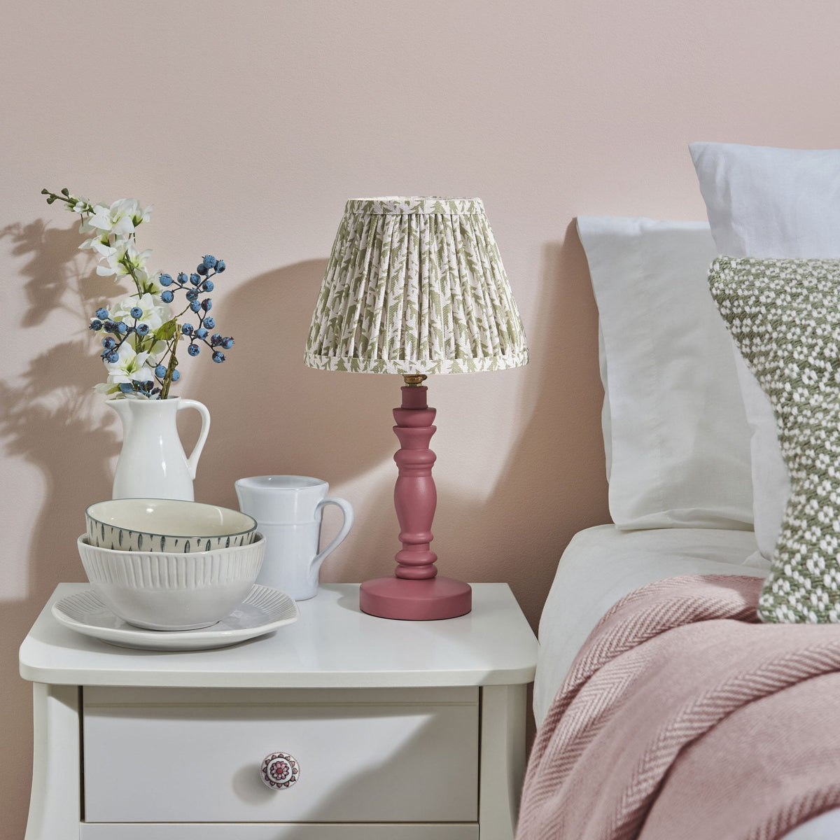 Bibury Table Lamp in Pink Clay with Leaf 20cm Herb Garden Green Shade