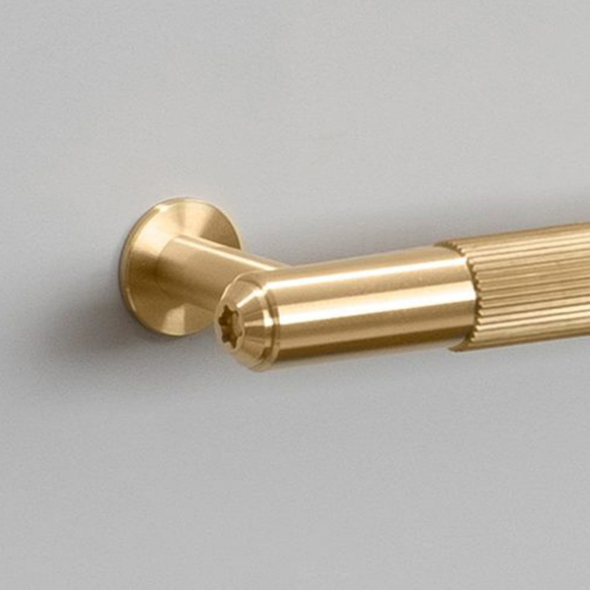 Linear Knurled Large Pull Bar Cabinet Handle In Solid Brass