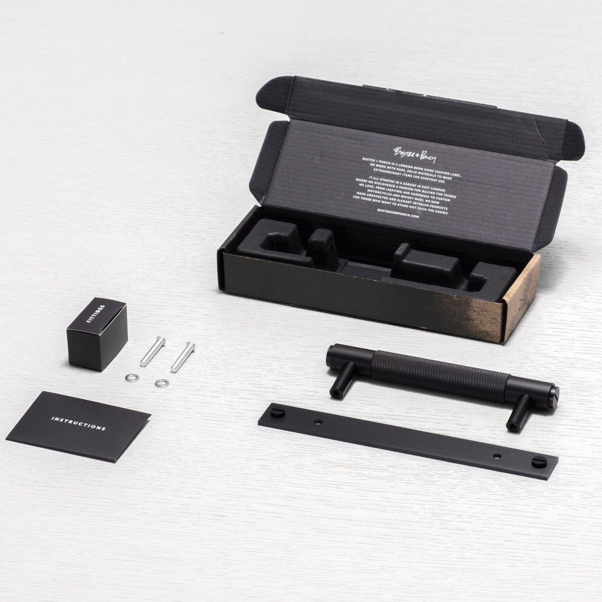 Knurled Small Pull Bar Cabinet Handle With Back Plate In Black