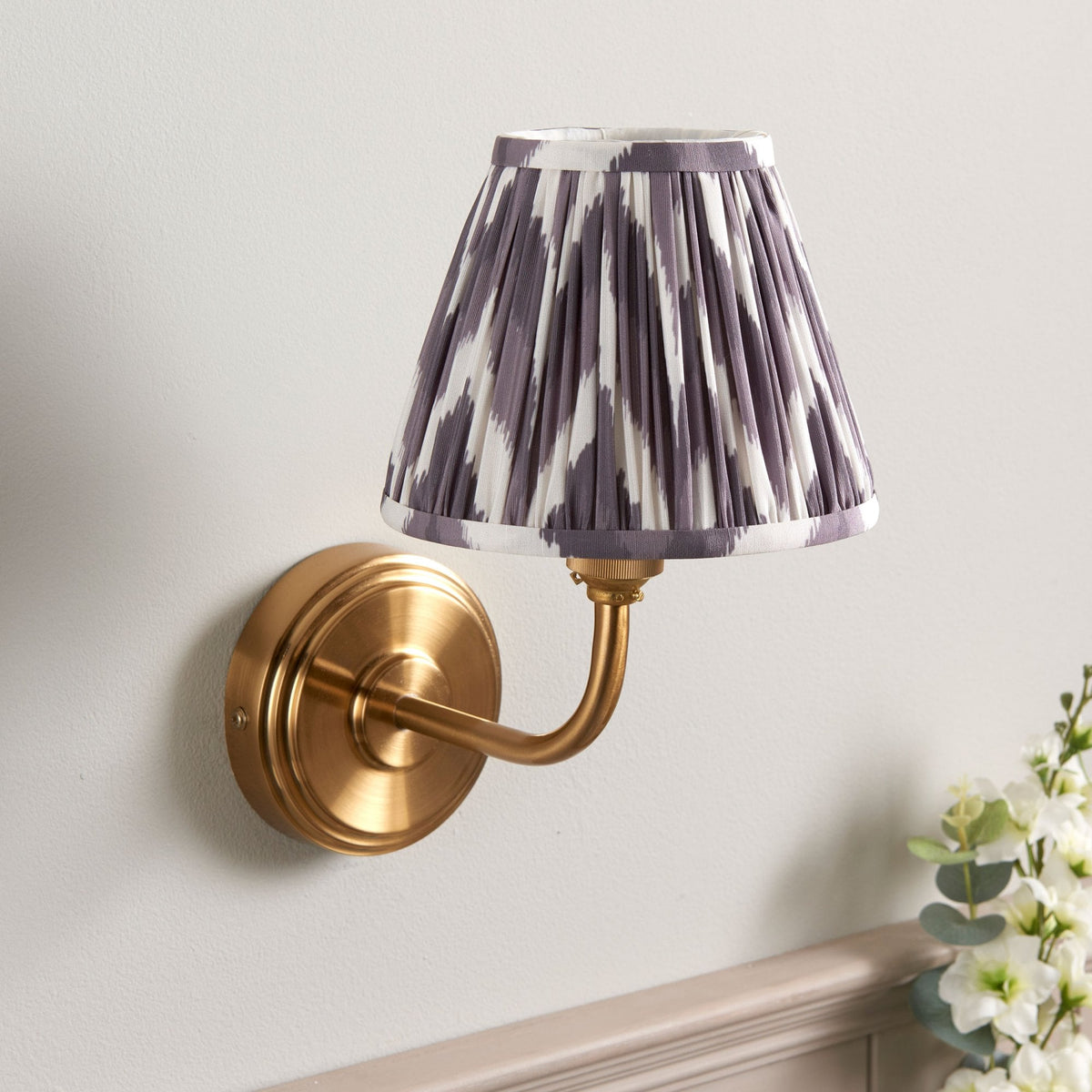 Step Arc Wall Light in Brushed Aged Brass with Zigzag 16cm Pearl Grey Shade