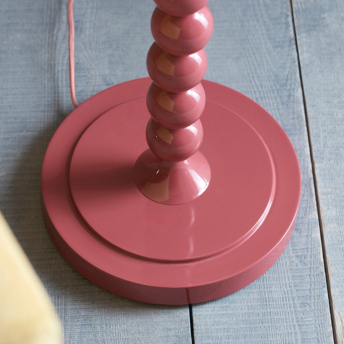 Higgledy Floor Lamp in Gloss Pink Clay with Zigzag 40cm Apricot Orange Shade