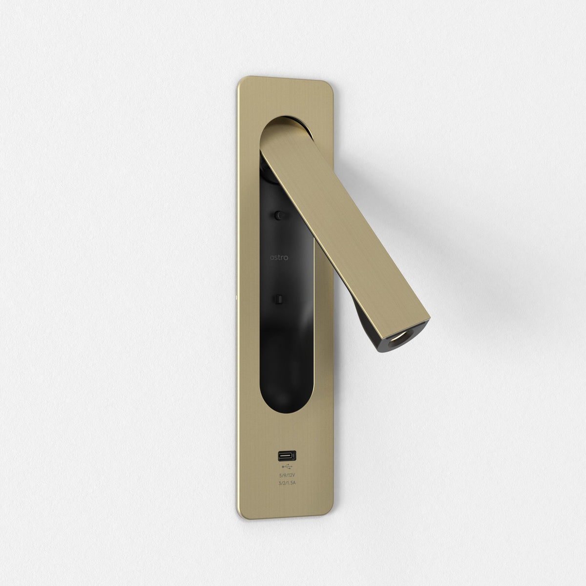 Keta USB-C Recessed Switched LED Reading Light in Matt Gold